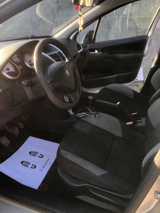 Peugeot 207 1.4 hdi