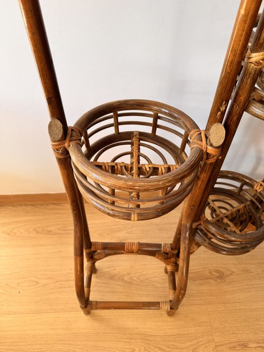 Kwietnik rattanowy skladany stojak na kwiatki rattan organizer prl
