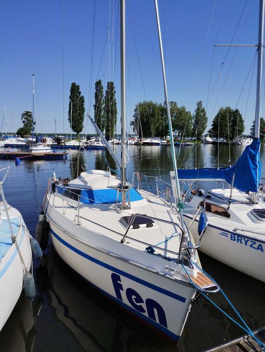 Jacht Ocean 725 z 1994 roku