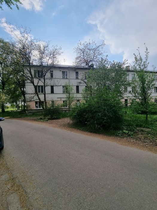 Яківці, поруч з музеєм, велика квартира 60м²