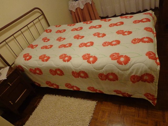 cama de ferro, estilo antigo