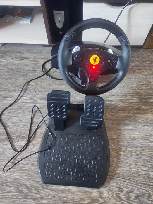Продам игровой руль Thrustmaster ferari GT gt