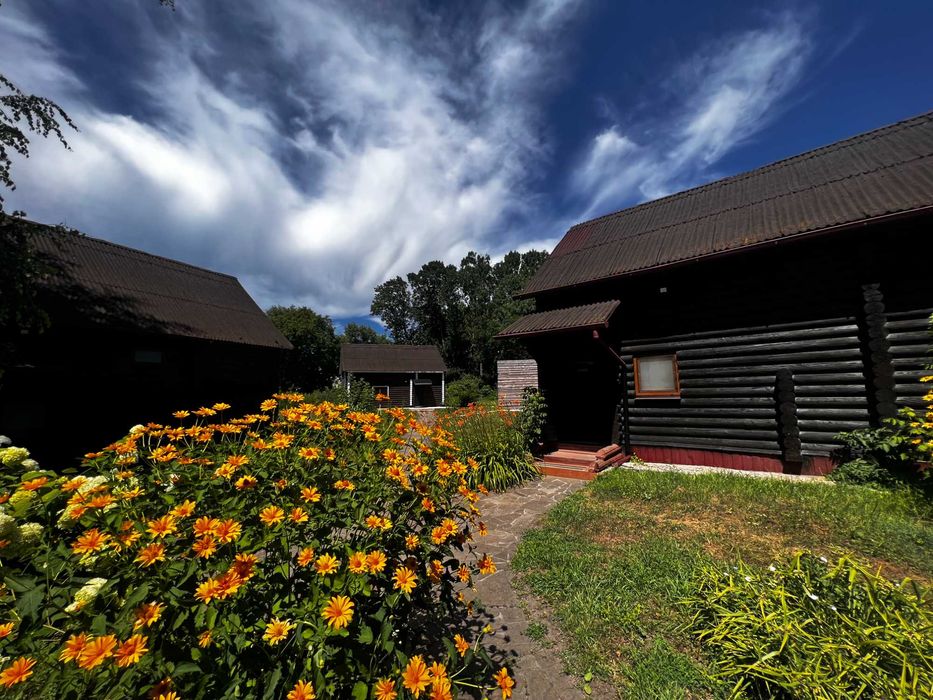 Продаж заміського комплексу с. Усівка, Броварський р-н, Київська обл..