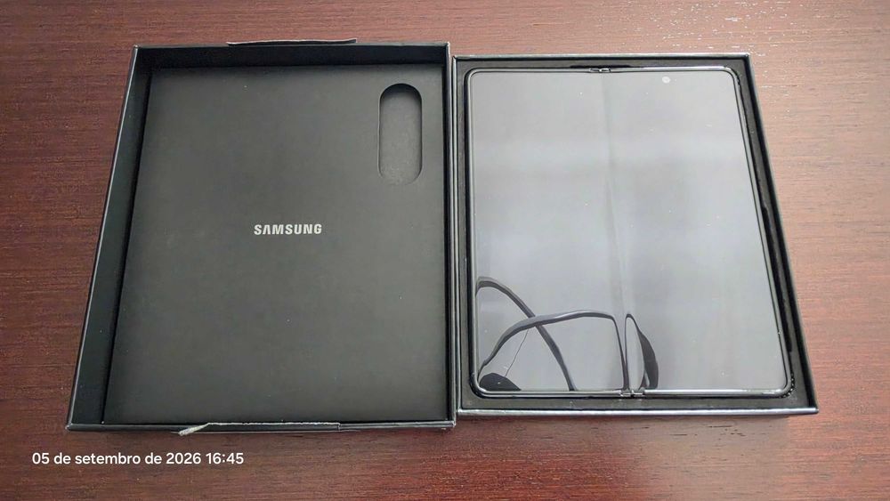 Vendo Samsung Galaxy Z Fold5 Usado (mas Como Novo)