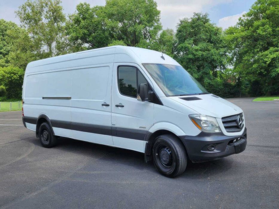 Mercedes-Benz Sprinter 2500      2015