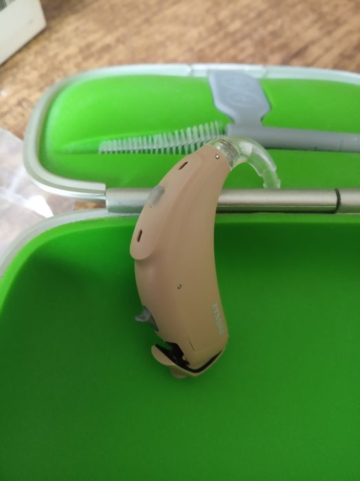 Слуховий апарат Phonak