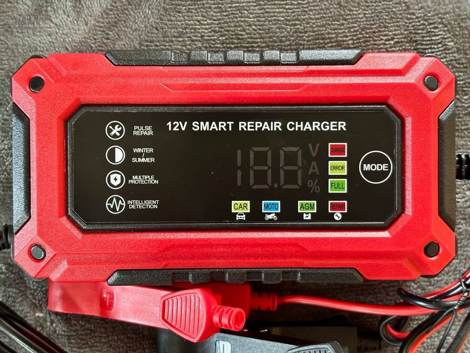 Зарядний пристрій -  12V 6A    ( 600грн - по повій оплаті )