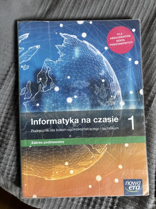 Zestaw 12 książek - 1 i 2 Klasa liceum