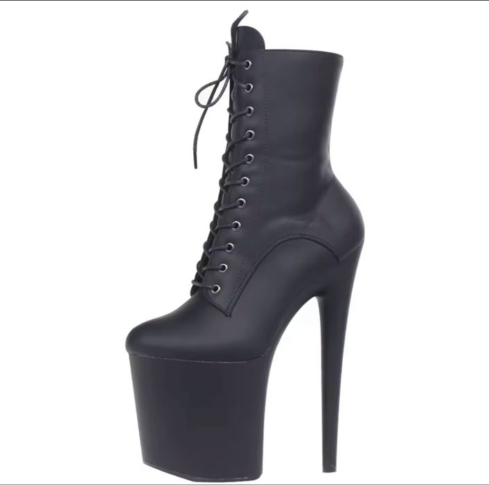 Ботильоны женские ,  на высокой платформе и высокой шпилькой