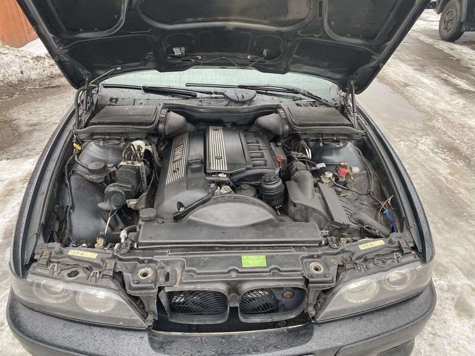 BMW e39  2,8 газ бенз