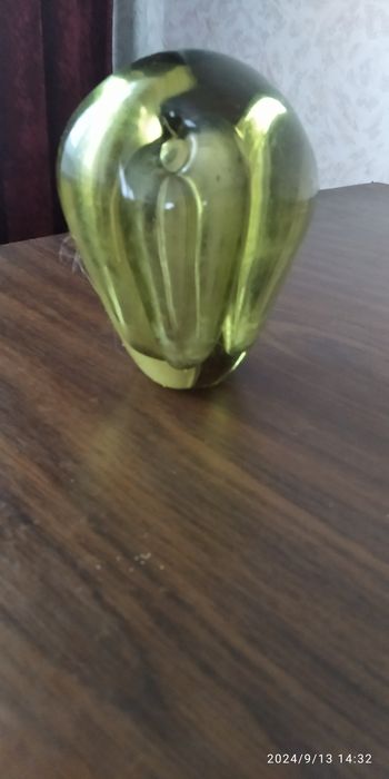 продам вазу пишите договаримся