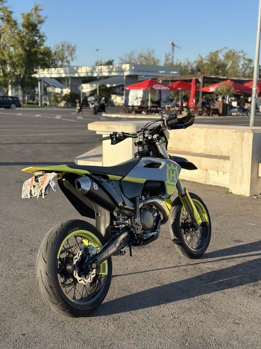 Husqvarna FC 450 SM matriculada