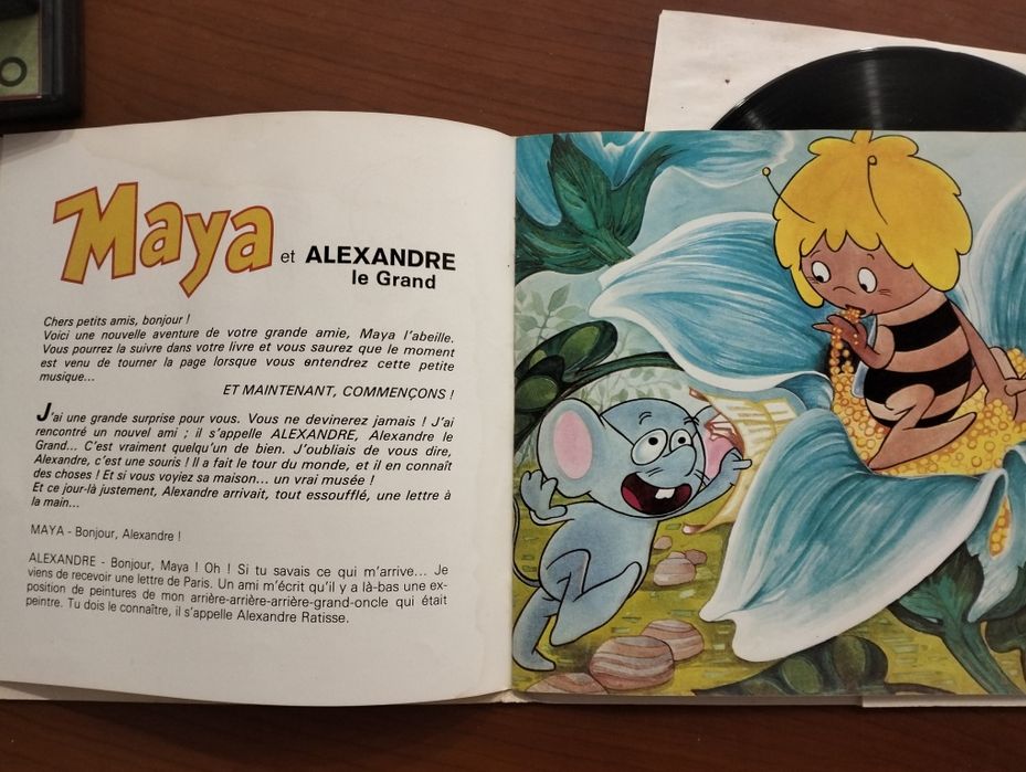 Single Maya et Alexandre Le Grand