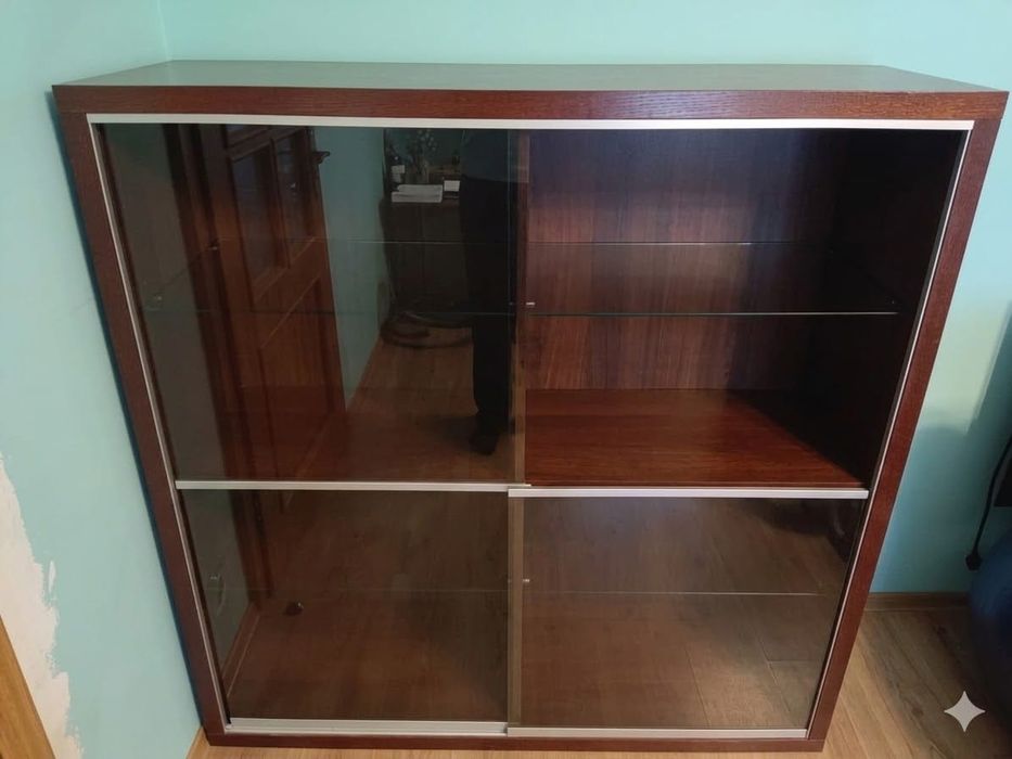 Meble Bydgoskiej Fabryki Mebli okleina drewniana