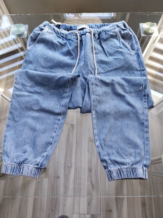 Jeansy damskie House