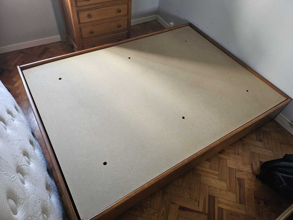 Cama de casal madeira para colchão 140x200cm 40 €