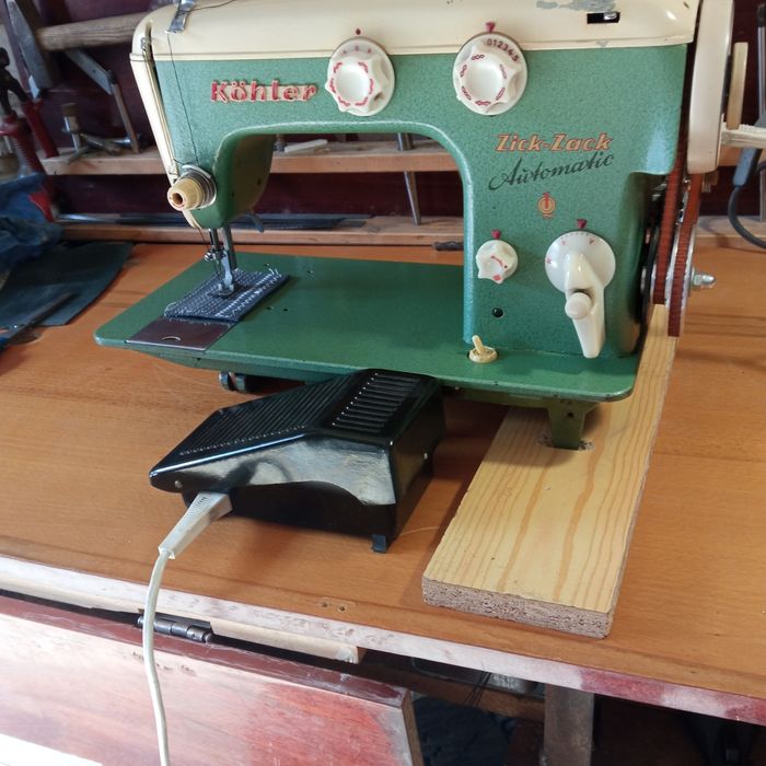 Немецкая швейная машинка Köhler Zick - Zack Automatik