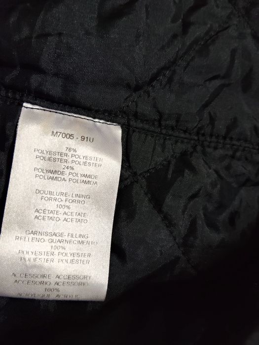 Parca Castanha Impermeável com Capuz Marca Caroll