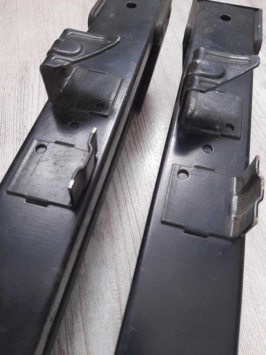 Uchwyt na narty MONT BLANC