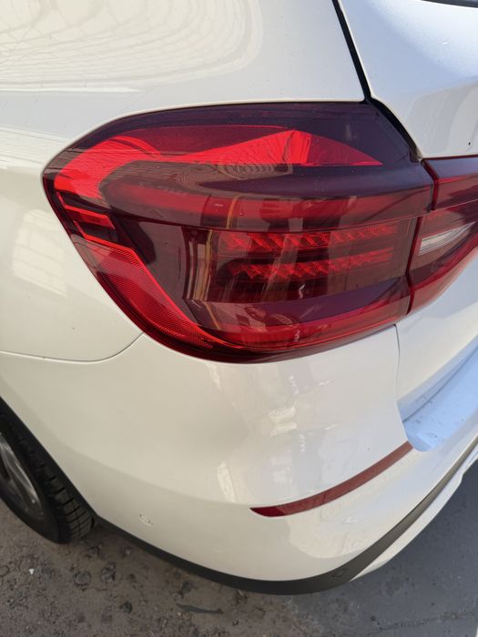 Продам фонари bmw x3 g01