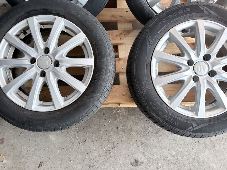 Felgi aluminiowe 15 / opony letnie - stan B. DOBRY