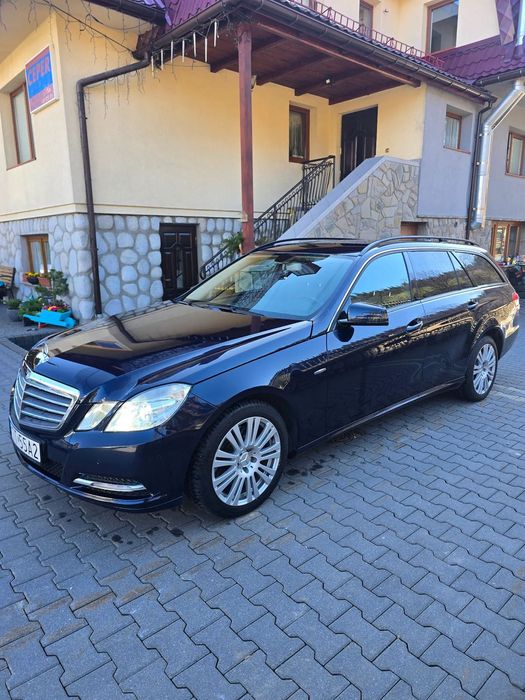 Mercedes-Benz Klasa E Hak, klimatyzacja, polecam