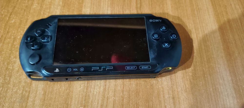 Psp e1004 + карта памяти на 32 гб