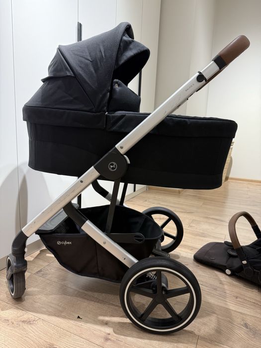 Коляска Cybex Balios S Lux 2 в 1 чорна люлька та прогулка