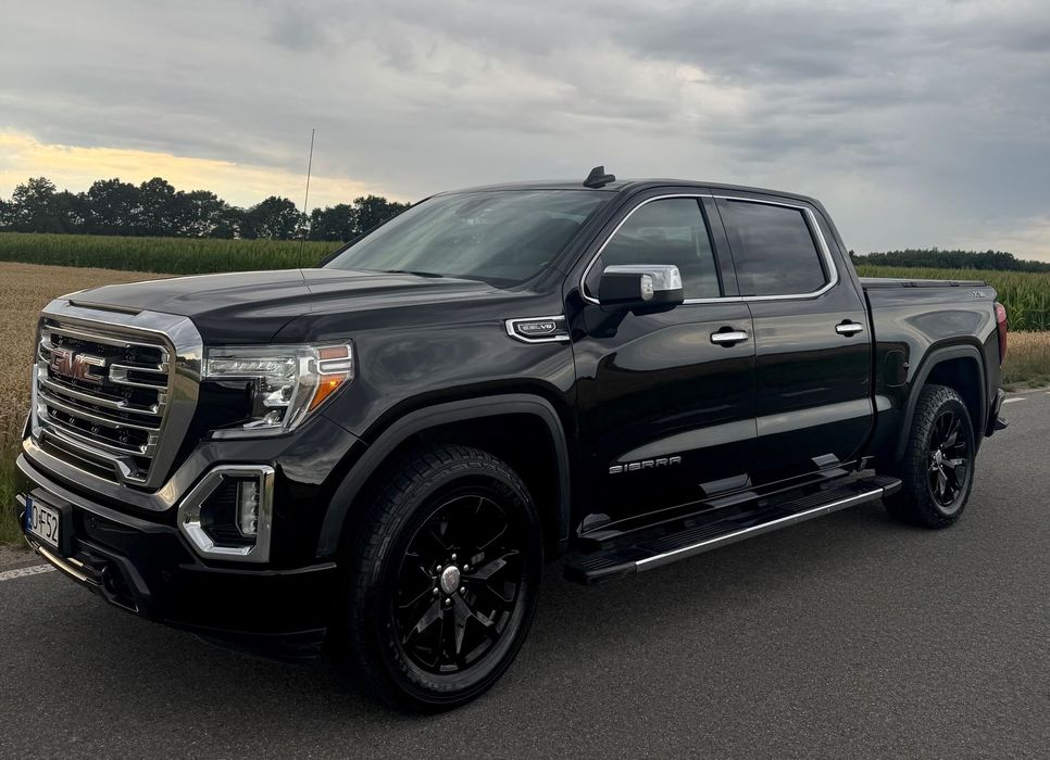 GMC Sierra