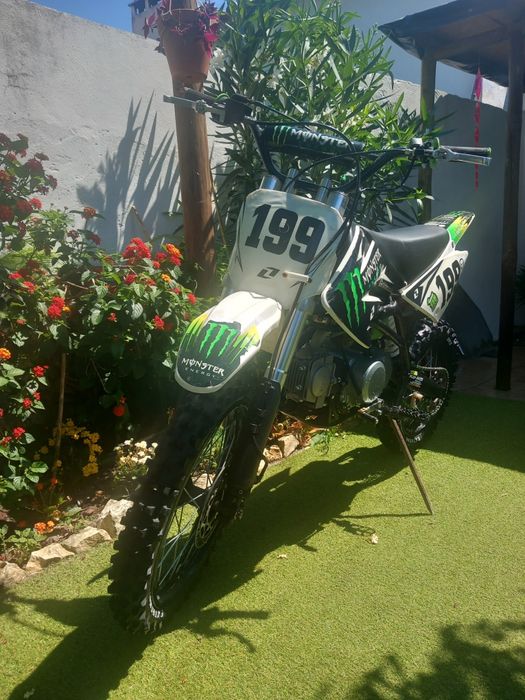 Vendo Pit Bike( motor Novo )