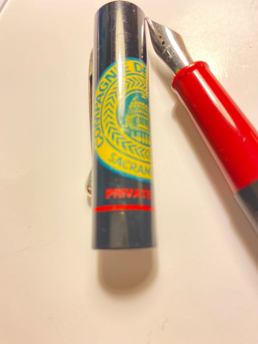 Caneta tinta permanente (aparo)