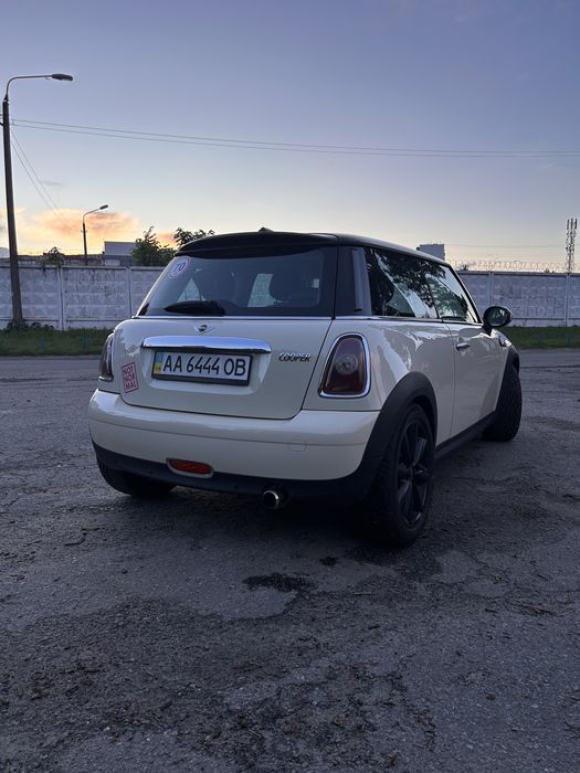 Mini cooper r56