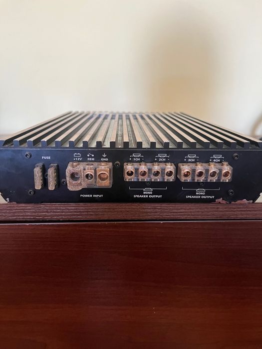 Підсилювач  Power acoustic Lt960-4