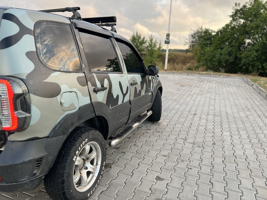 Chevrolet Niva Bertoni