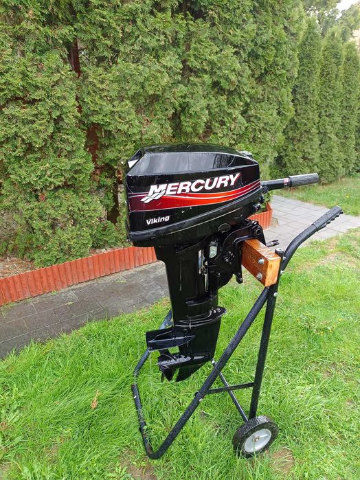 Silnik zaburtowy mercury 8km