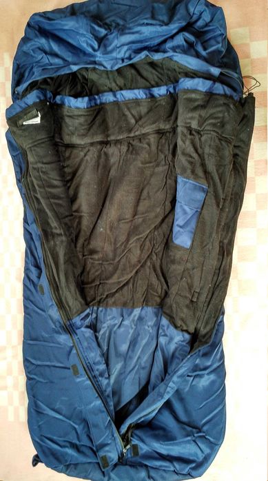 Штатний Зимовий спальний мішок ЗСУ з компресійною сумкою.