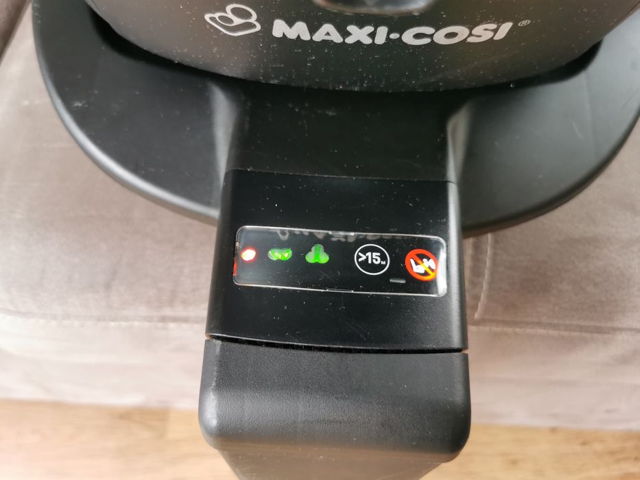 Maxi-Cosi Pebble Pro i-Size 45–75 cm + baza FamilyFix3 ISOFIX