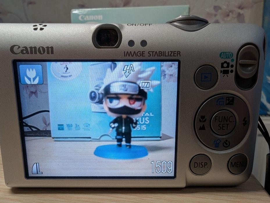 Фотоапарат Canon Іxus 95 is