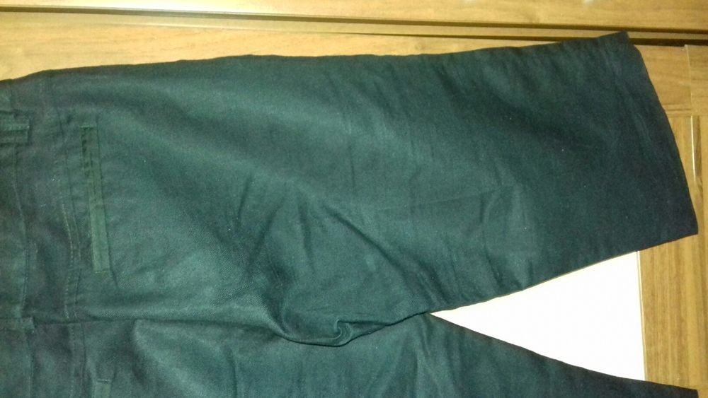 Spodnie damskie Reserved czarne roz. 36 S