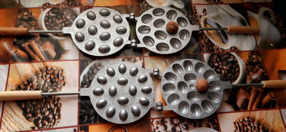 Горішниця Орешница,форма для выпечки на газу