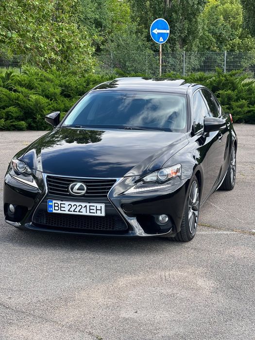 Продам Lexus IS 250 2013 рік бензин лексус