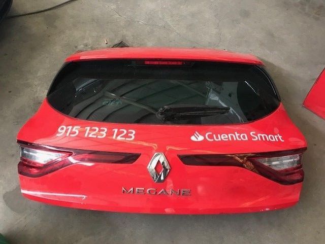 Tampa da Mala Renault Megane IV