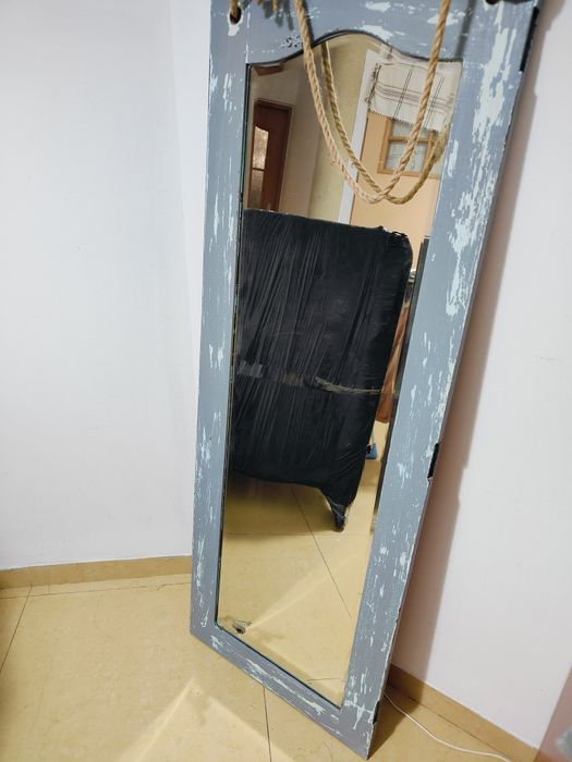 Lustro vintage retro zrobione z drzwi szafy