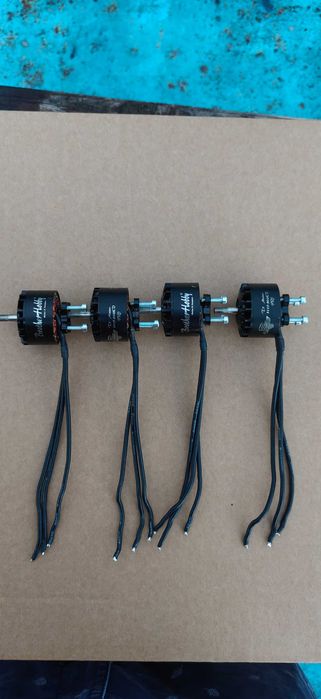 Двигуни BrotherHobby Tornado T5 3115 900KV для FPV дрона