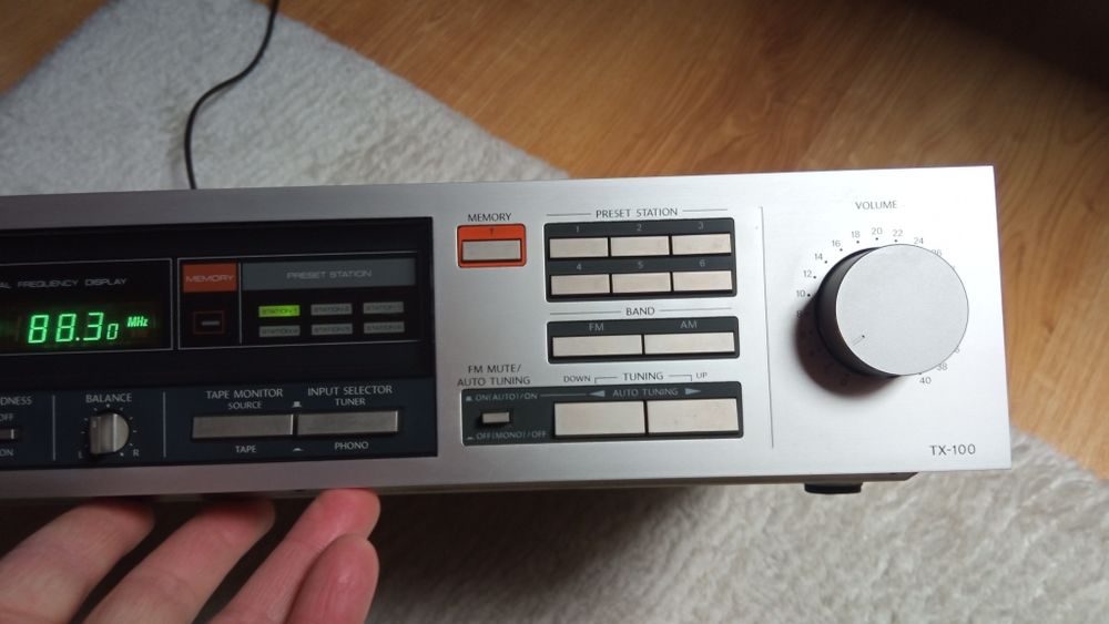 Onkyo TX-100  jak nowy 80' Japan 'amplituner