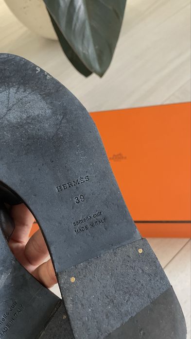 Klapeczki Hermes damskie biało czarne lato viral