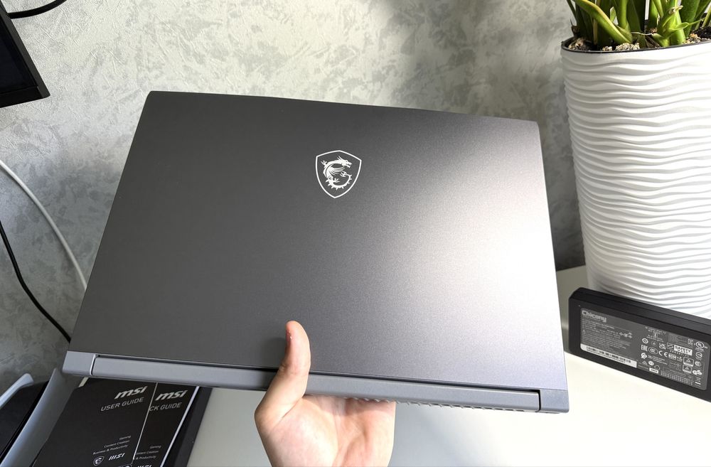 MSI / 2025год/RTX3050/i5-13420H/144Hz/512GB/16GB/Ноутбук.