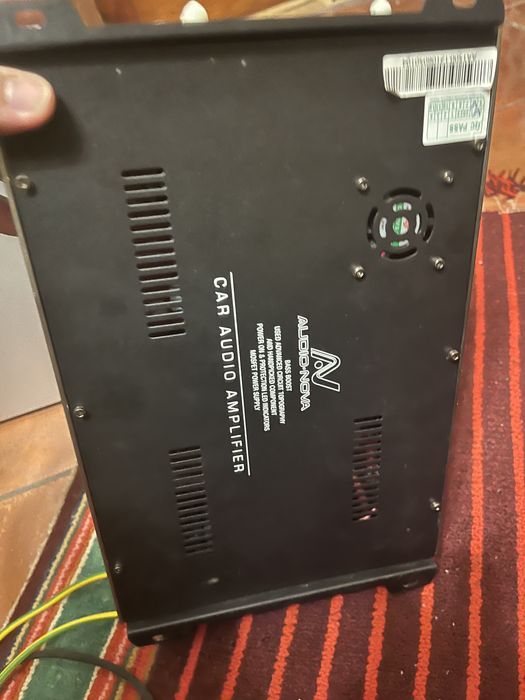 Сабвуфер pioneer з підсилювачем