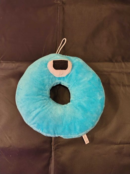 Niebieska poduszka z okiem nowa