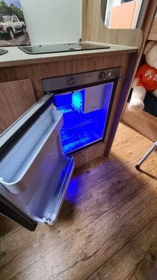 Wynajem przyczepy kempingowej nowa 2022r 850DMC.SOLAR. Pr.jazdy kat.B